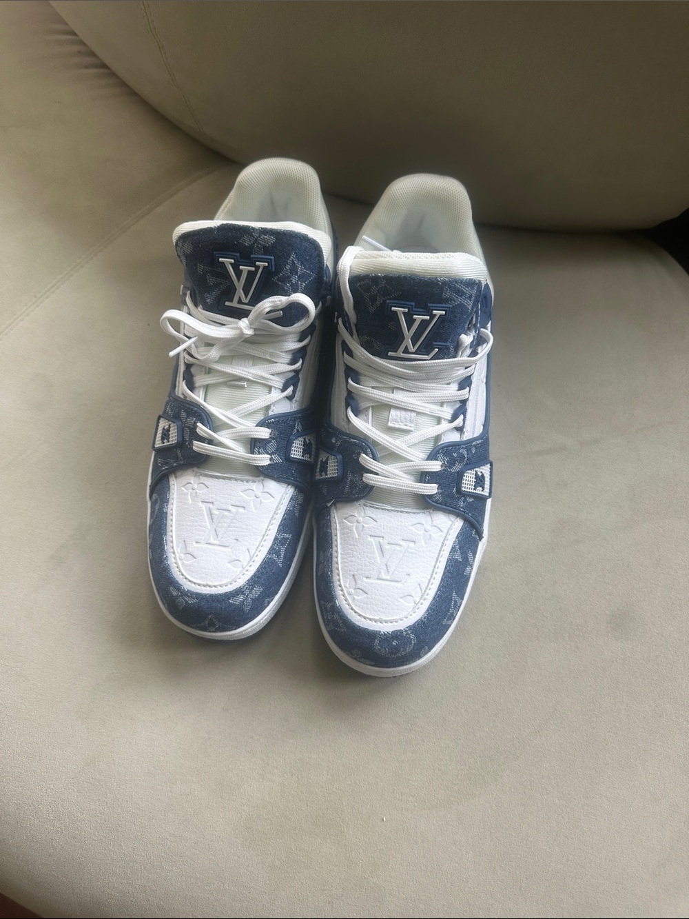 Men’s White & Blue Trainers Low-Top Sneakers